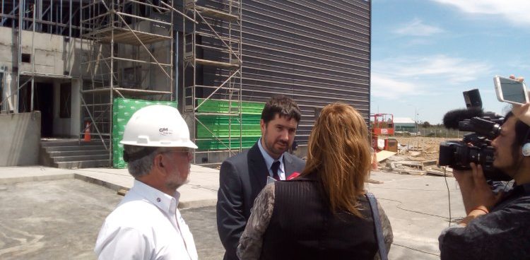 Ministro de Economía visita Datacenter en Puerto Montt